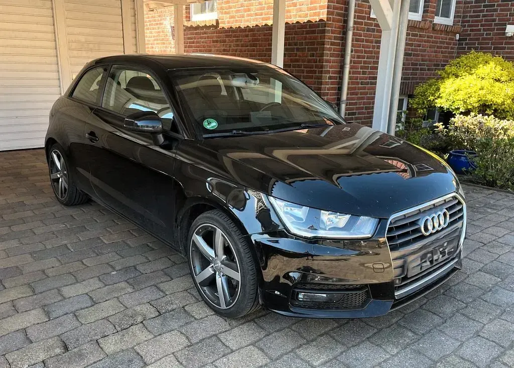 Usata Audi A1 116 CV (85 kW) 2016 Nero Utilitaria