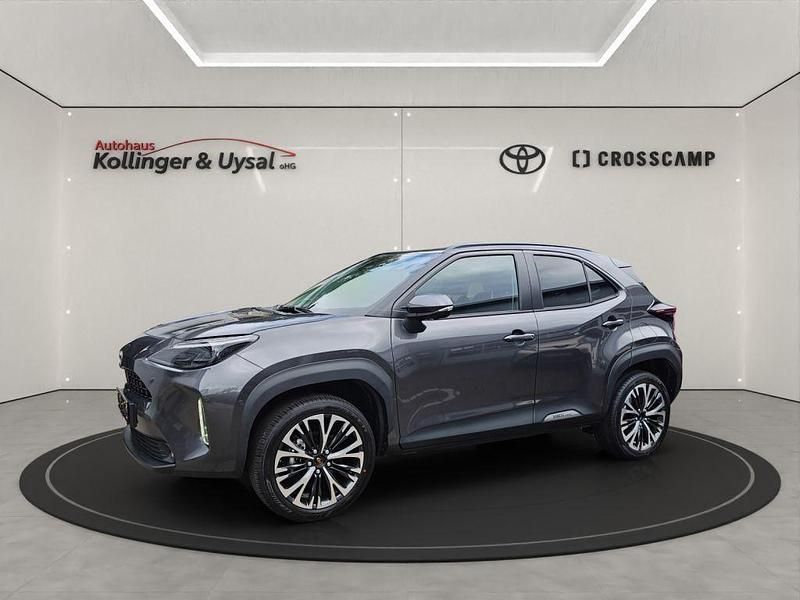 Gebraucht Toyota Yaris Cross Style 131 PS (96 kW) 2024 Marlingrau metallic SUV
