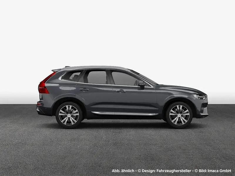 Neu Volvo XC60 Core 250 PS (183 kW) 2025 Grau SUV