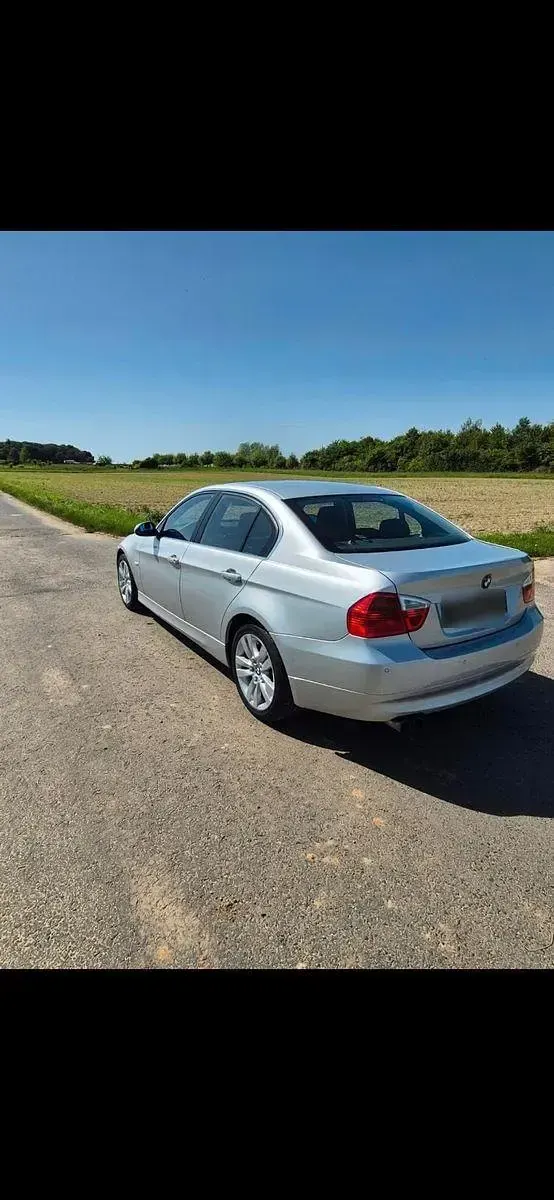 Gebraucht BMW 325 Performance 218 PS (160 kW) 2007 Silber Limousine