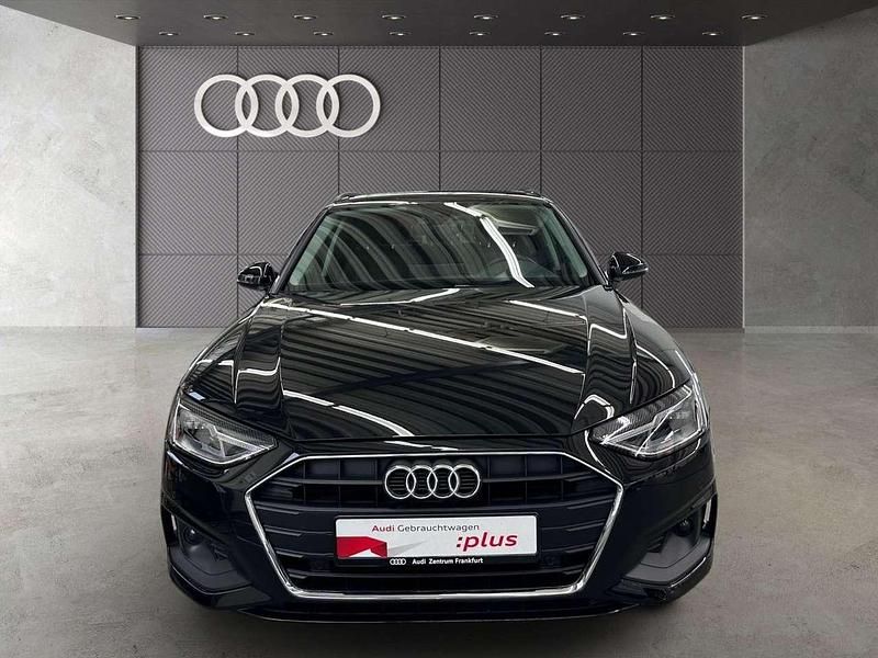 Gebraucht Audi A4 163 PS (119 kW) 2023 Schwarz Kombi