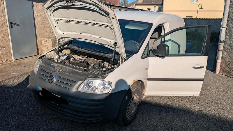 Gebraucht VW Caddy 70 PS (51 kW) 2010 Weiß Van / Kleinbus