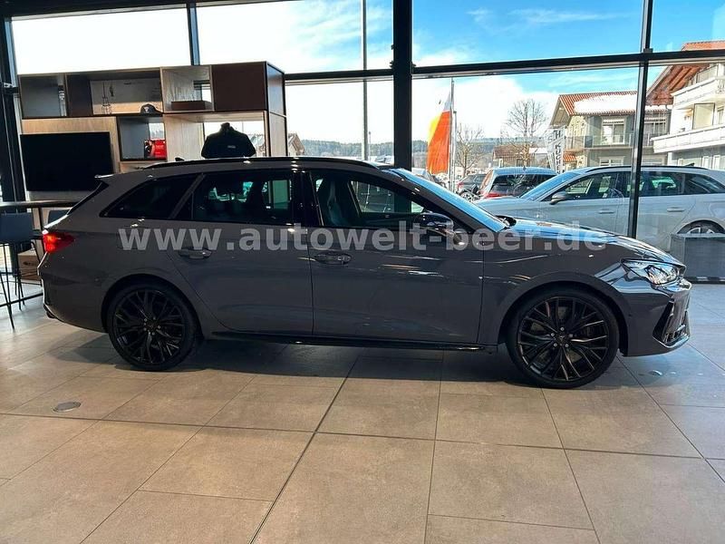 Neu Cupra Leon VZ 333 PS (244 kW) 2026 Graphengrau Kombi
