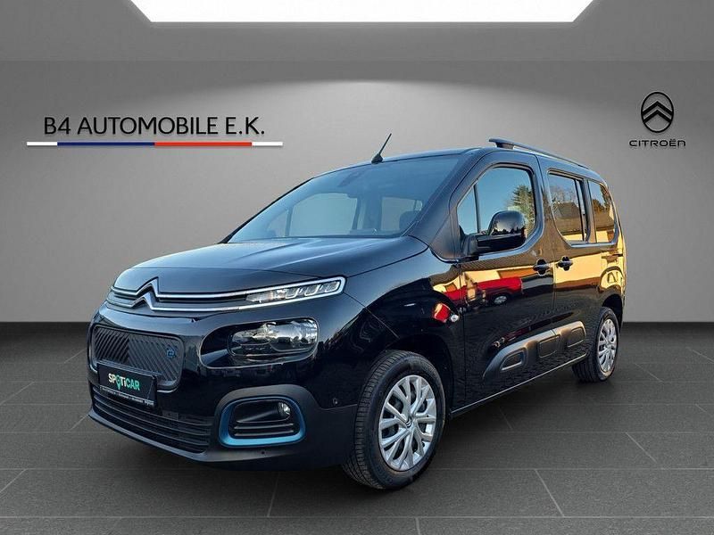 Schwarz Gebraucht 2022 Citroën e-Berlingo Feel Van / Kleinbus | 17.950 € (Superpreis) - Bild 1/4