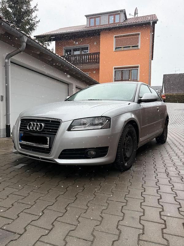 Gebraucht Audi A3 140 PS (102 kW) 2010 Silber Kleinwagen
