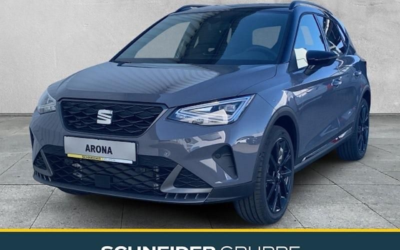 Grau Gebraucht 2025 Seat Arona Black Edition SUV | 29.250 € (Teuer) - Bild 1/4