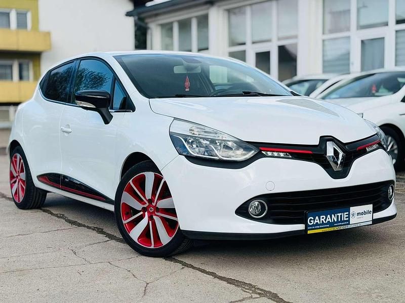 Gebraucht Renault Clio IV Luxe 90 PS (66 kW) 2016 Weiß Kleinwagen