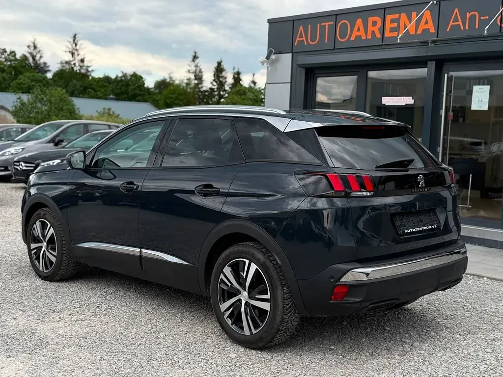 Gebraucht Peugeot 3008 Allure 131 PS (96 kW) 2020 Grau SUV