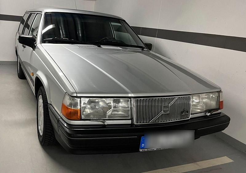 Silber Gebraucht 1991 Volvo 940 Kombi | 5.900 € - Bild 1/4