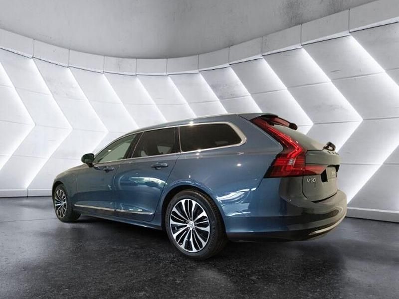Gebraucht Volvo V90 Core 398 PS (292 kW) 2023 Blau Kombi