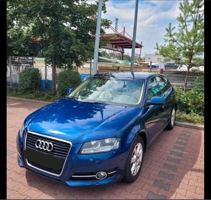 Gebraucht Audi A3 Ambition 142 PS (104 kW) 2011 Blau Kleinwagen