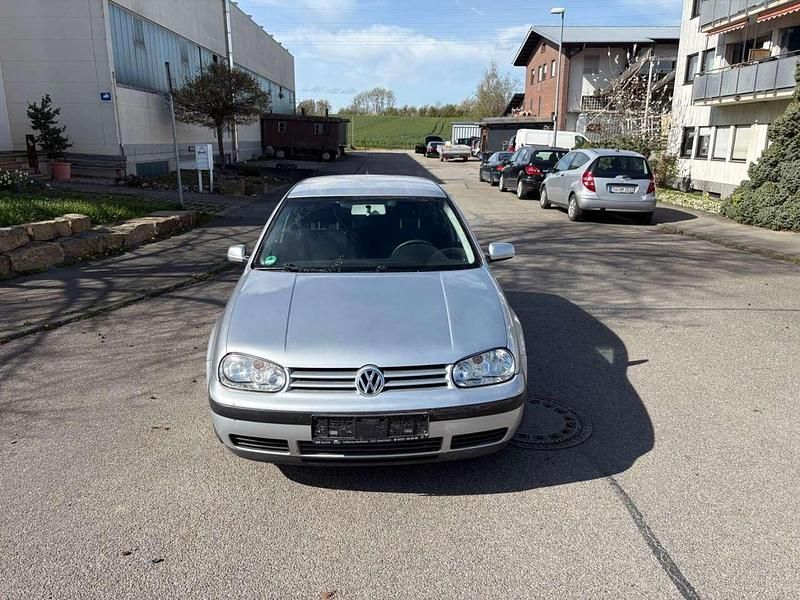 Gebraucht VW Golf IV Pacific 75 PS (55 kW) 2002 Silber Limousine