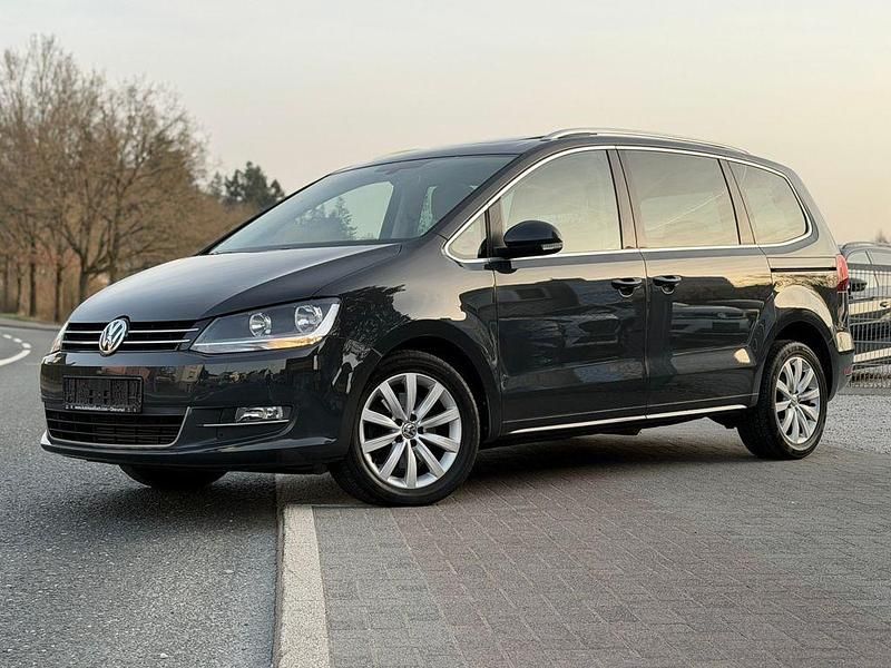 Gebraucht VW Sharan Highline 220 PS (161 kW) 2016 Uranograu Van / Kleinbus