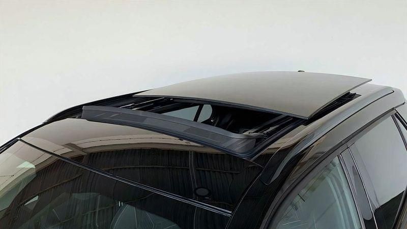 Neu Peugeot 2008 136 PS (100 kW) 2025 Schwarz SUV