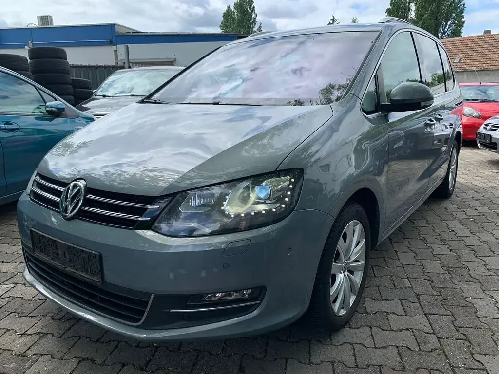 Brugt VW Sharan Highline 170 HK (125 kW) 2011 Grå MPV