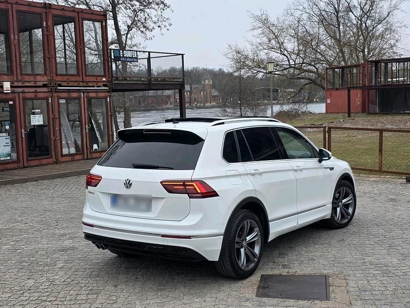 Gebraucht VW Tiguan R-line 150 PS (110 kW) 2018 Weiß SUV