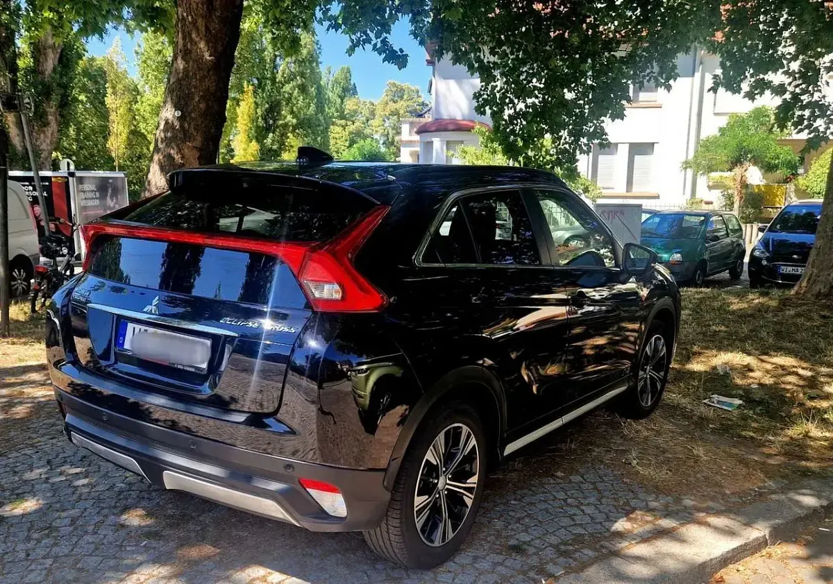 Gebraucht Mitsubishi Eclipse Cross Top 163 PS (119 kW) 2018 Schwarz SUV