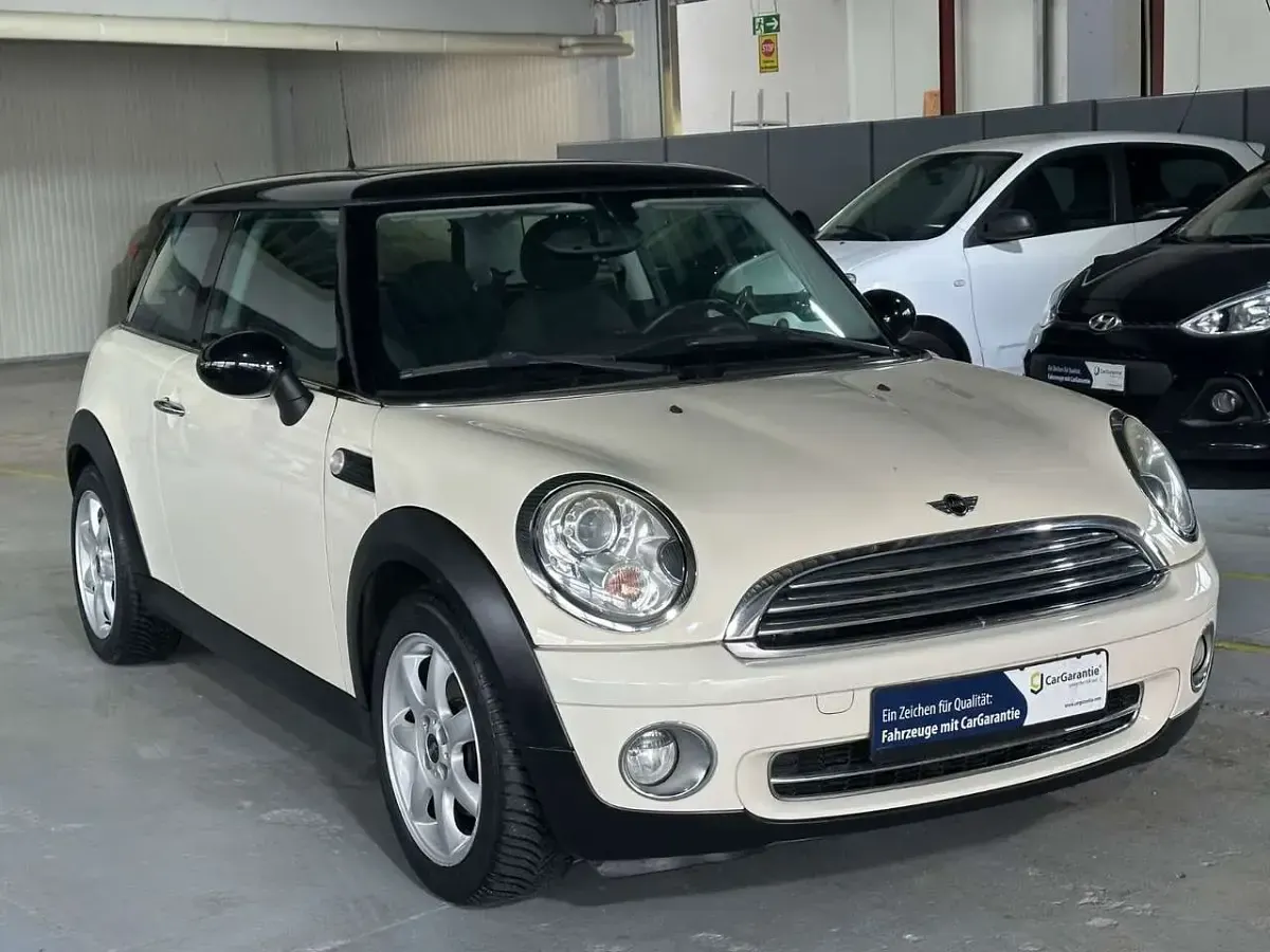 Gebraucht Mini Cooper Coupé 120 PS (88 kW) 2009 Weiß Coupé
