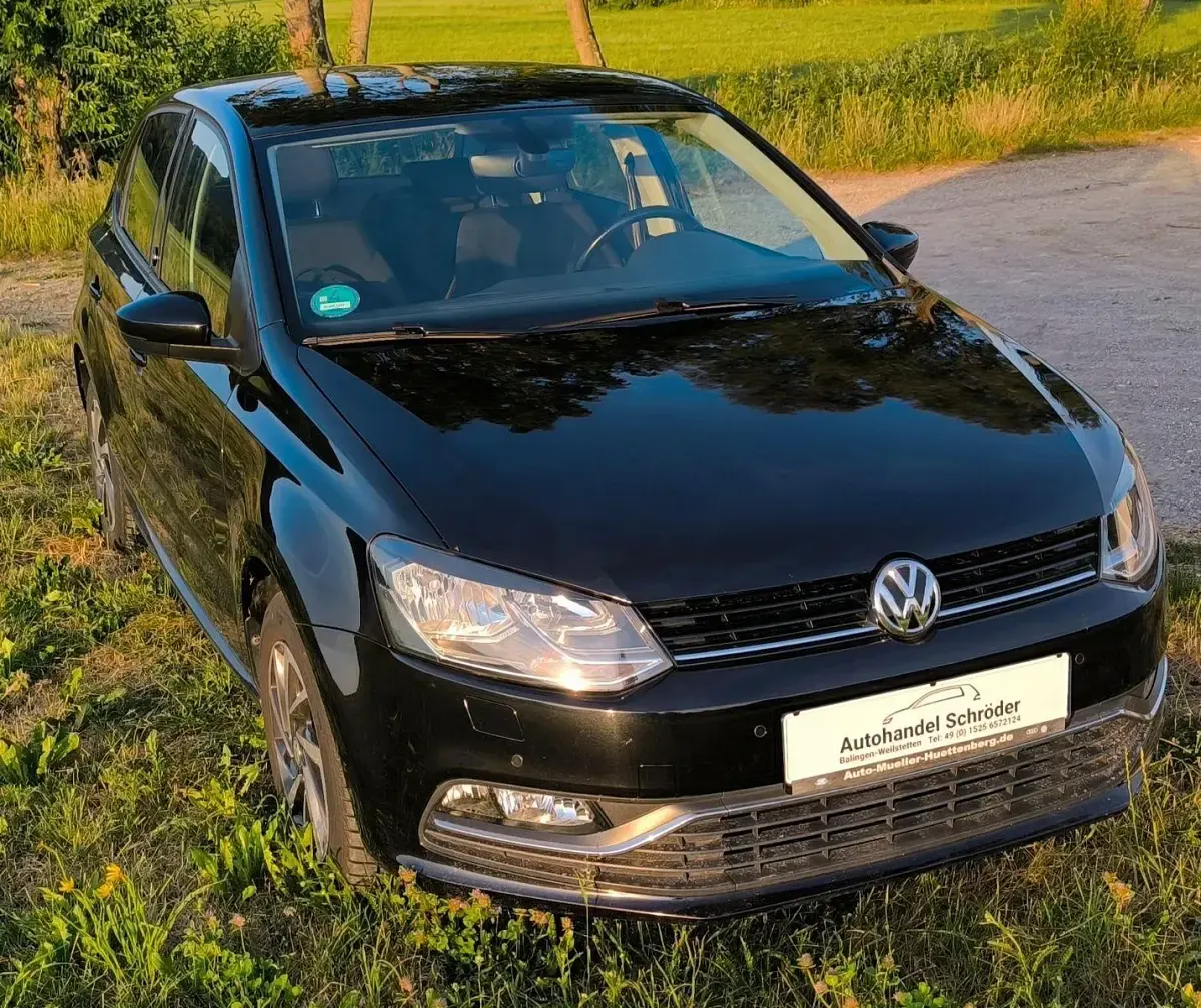 Gebraucht VW Polo Sound 75 PS (55 kW) 2017 Schwarz Kleinwagen