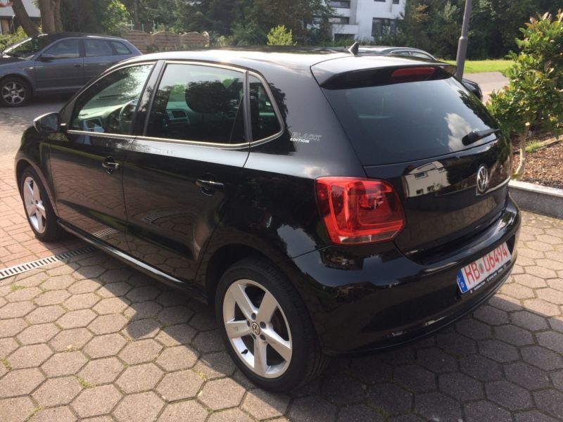 Volkswagen polo black edition