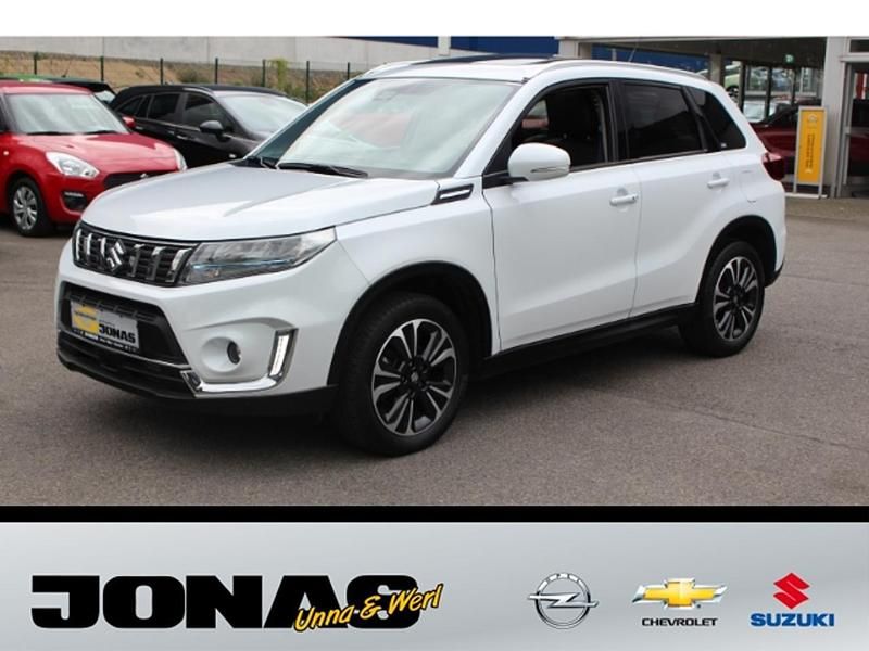 Weiss Gebraucht 2020 Suzuki Vitara Comfort+ SUV | 17.990 € (Fairer Preis) - Bild 1/1