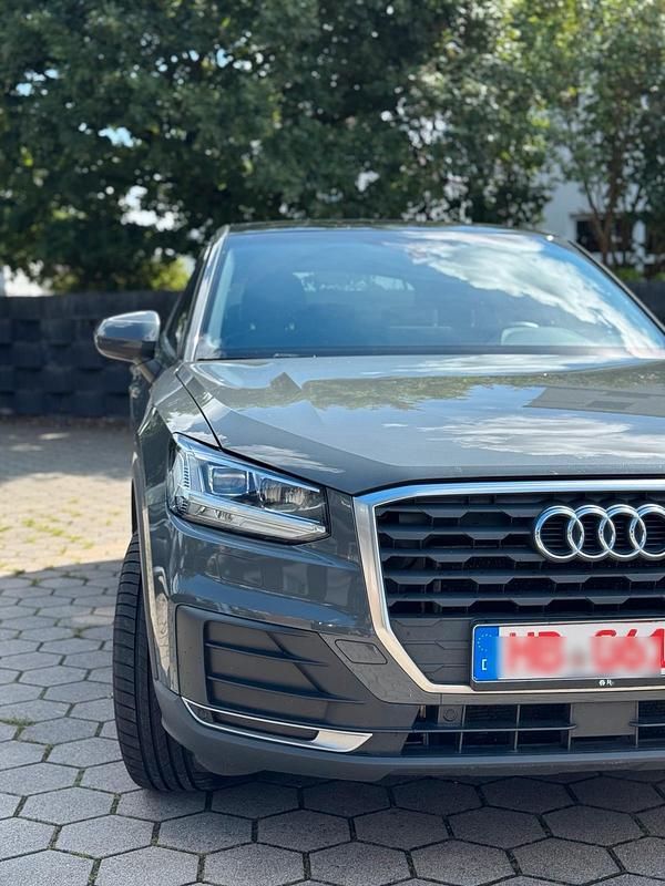 Gebraucht Audi Q2 Ambiente 150 PS (110 kW) 2018 SUV