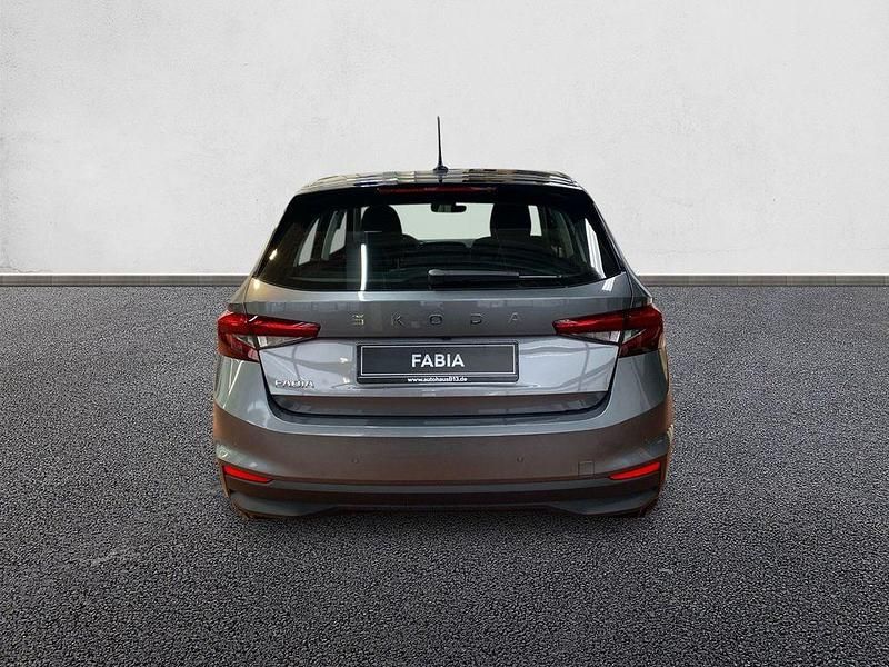 Neu Skoda Fabia Selection 95 PS (69 kW) 2026 Graphitegrau metallic Kleinwagen