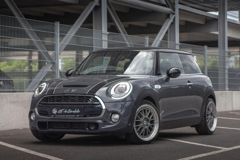 Grau Gebraucht 2016 Mini Cooper S Kleinwagen | 17.400 € (Fairer Preis) - Bild 1/4