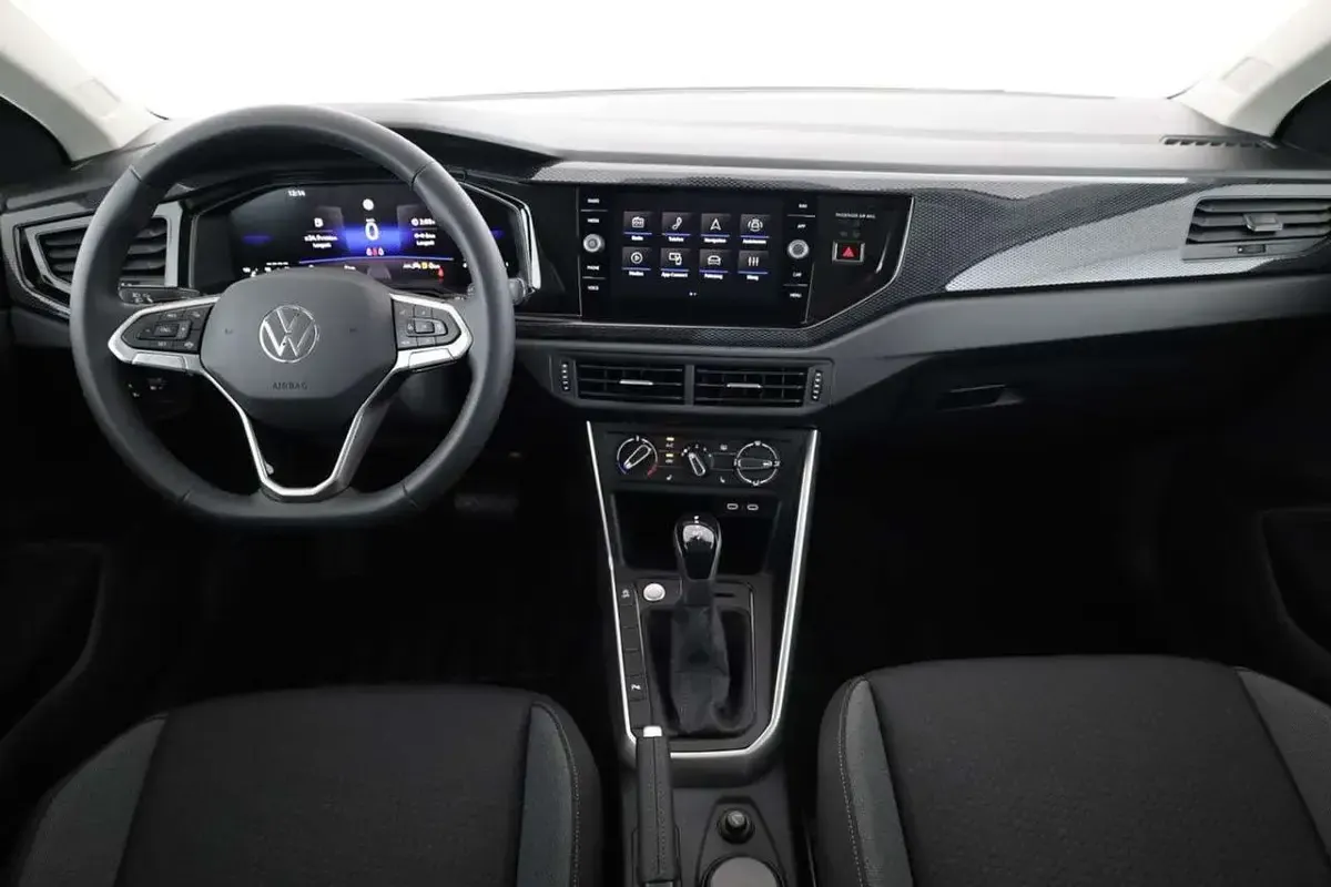 Neu VW Taigo Life 116 PS (85 kW) 2026 Reef blue metallic SUV