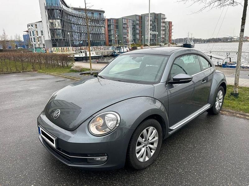 Gebraucht VW Beetle Comfortline 105 PS (77 kW) 2012 Grau Kleinwagen