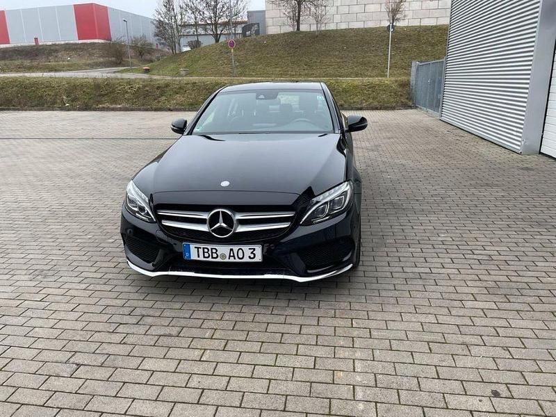 Gebraucht Mercedes C250 AMG line 204 PS (150 kW) 2016 Schwarz Limousine