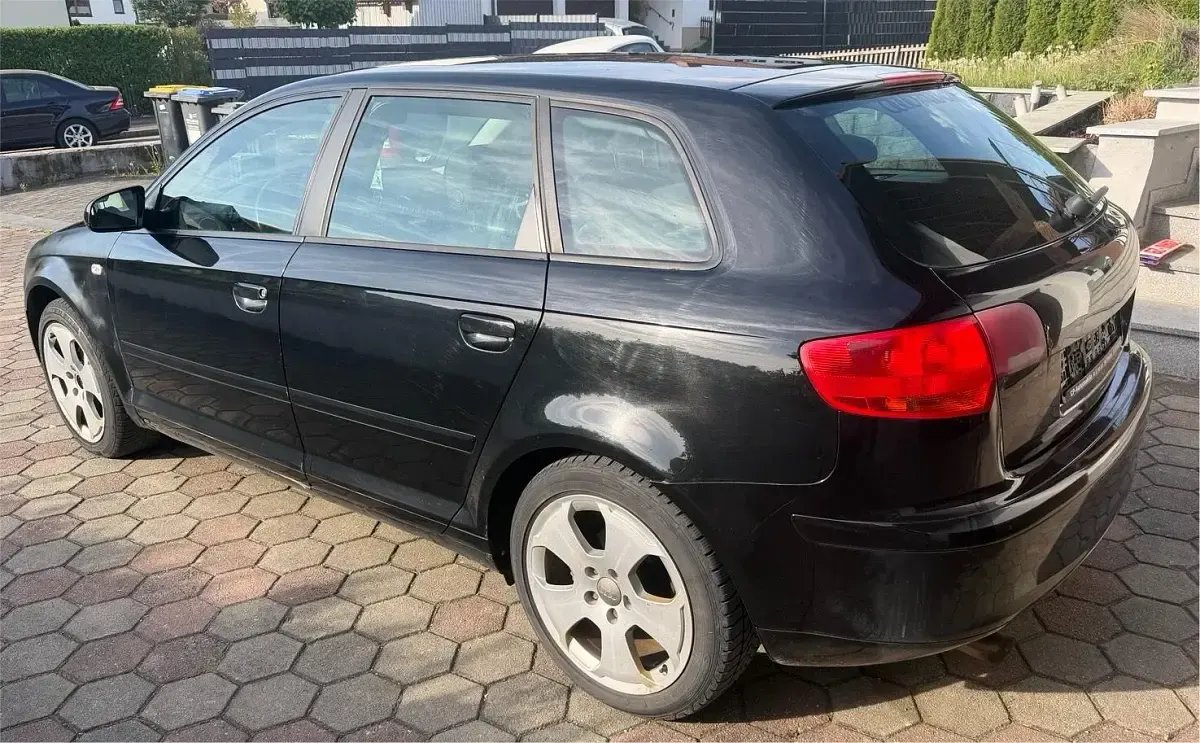 Gebraucht Audi A3 101 PS (74 kW) 2005 Schwarz Kleinwagen