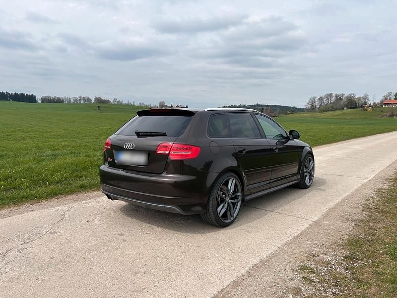 Gebraucht Audi S3 265 PS (194 kW) 2009 Kleinwagen