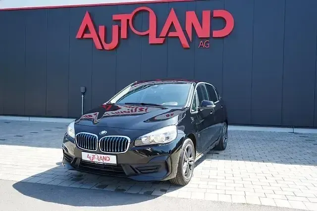 Gebraucht BMW 225 Advantage 224 PS (164 kW) 2019 Schwarz Van / Kleinbus