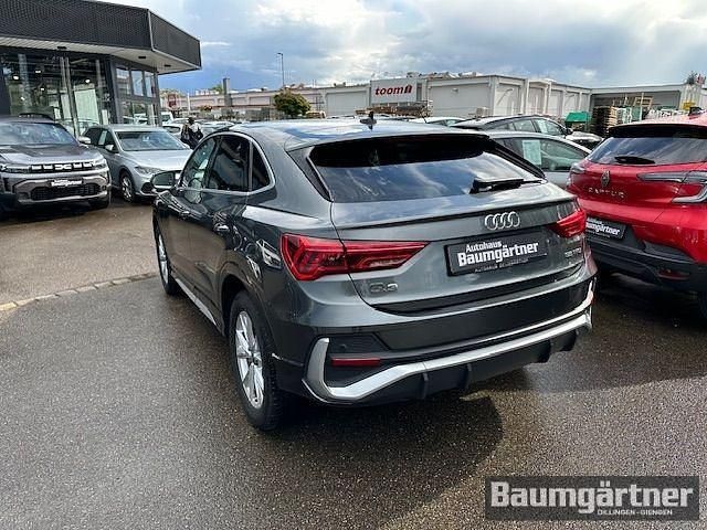 Gebraucht Audi Q3 Sportback S-Line 150 PS (110 kW) 2024 Grau SUV