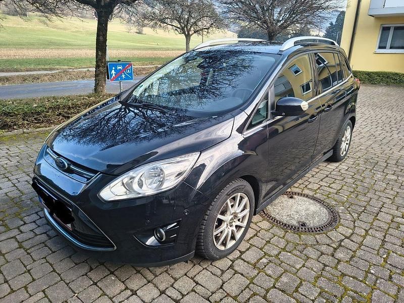 Schwarz Gebraucht 2015 Ford Grand C-Max Titanium Van / Kleinbus | 4.250 € (Superpreis) - Bild 1/4