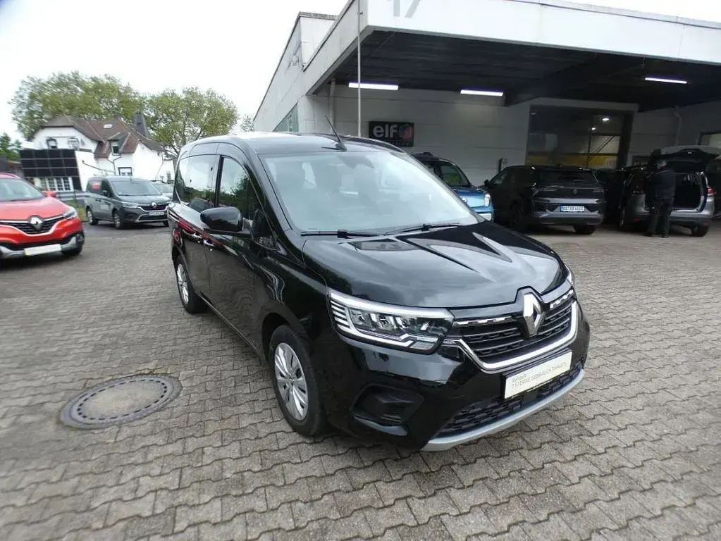 Gebraucht Renault Kangoo Equilibre 102 PS (75 kW) 2023 Sternenschwarz Van / Kleinbus