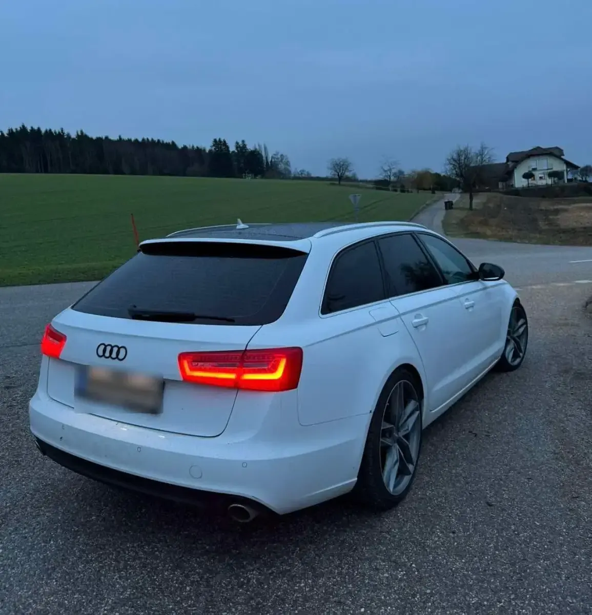 Gebraucht Audi A6 205 PS (150 kW) 2011 Weiß Kombi