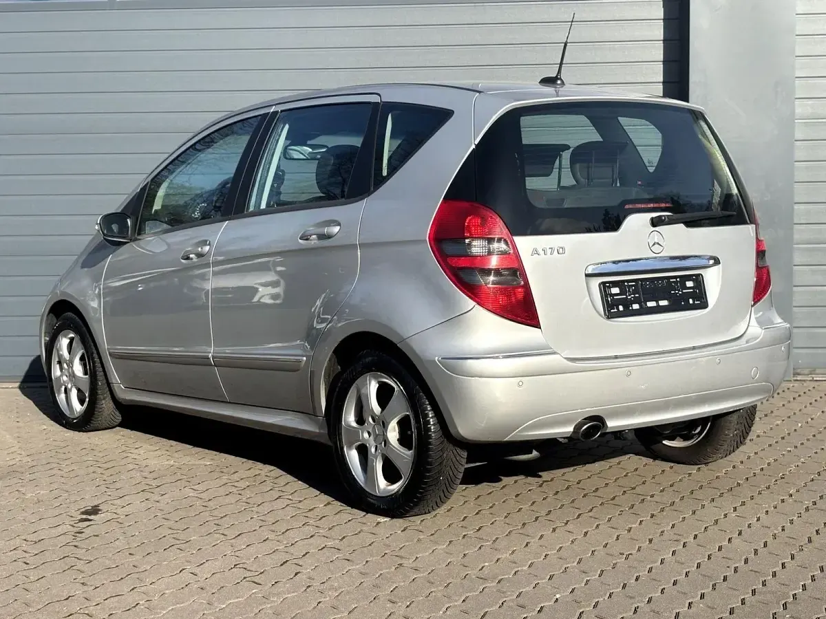 Gebraucht Mercedes A170 Avantgarde 116 PS (85 kW) 2007 Silber Limousine