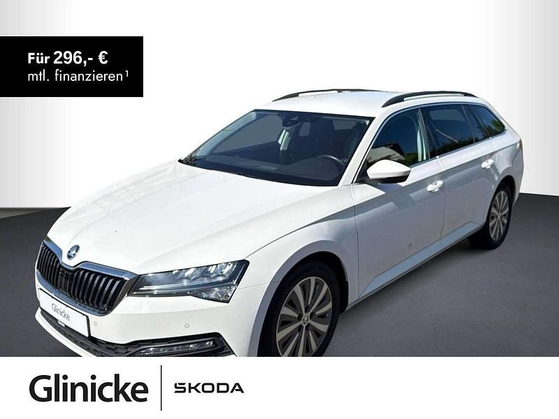 Candyweiss Gebraucht 2021 Skoda Superb Ambition Kombi | 23.470 € (Guter Preis) - Bild 1/2