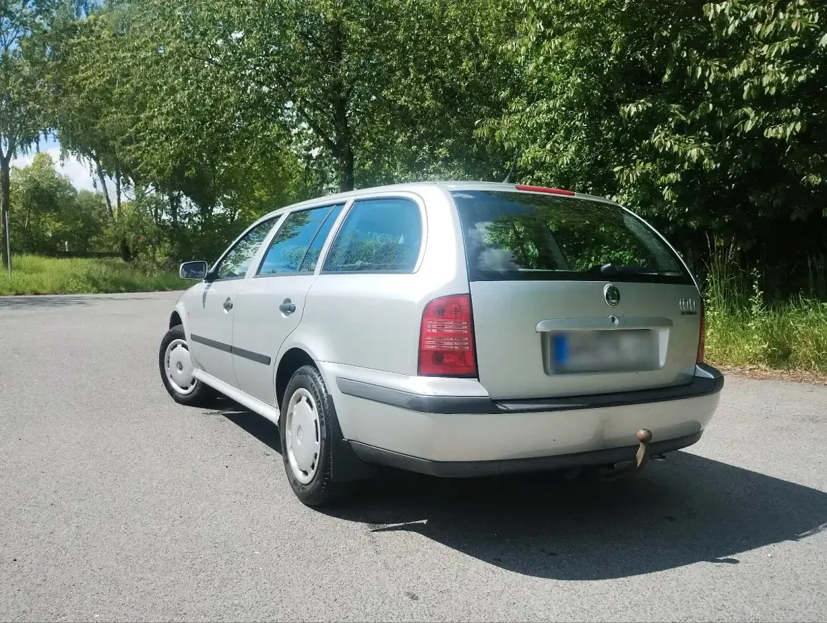 Occasion Skoda Octavia 90 ch (66 kW) 2000 Argent Break