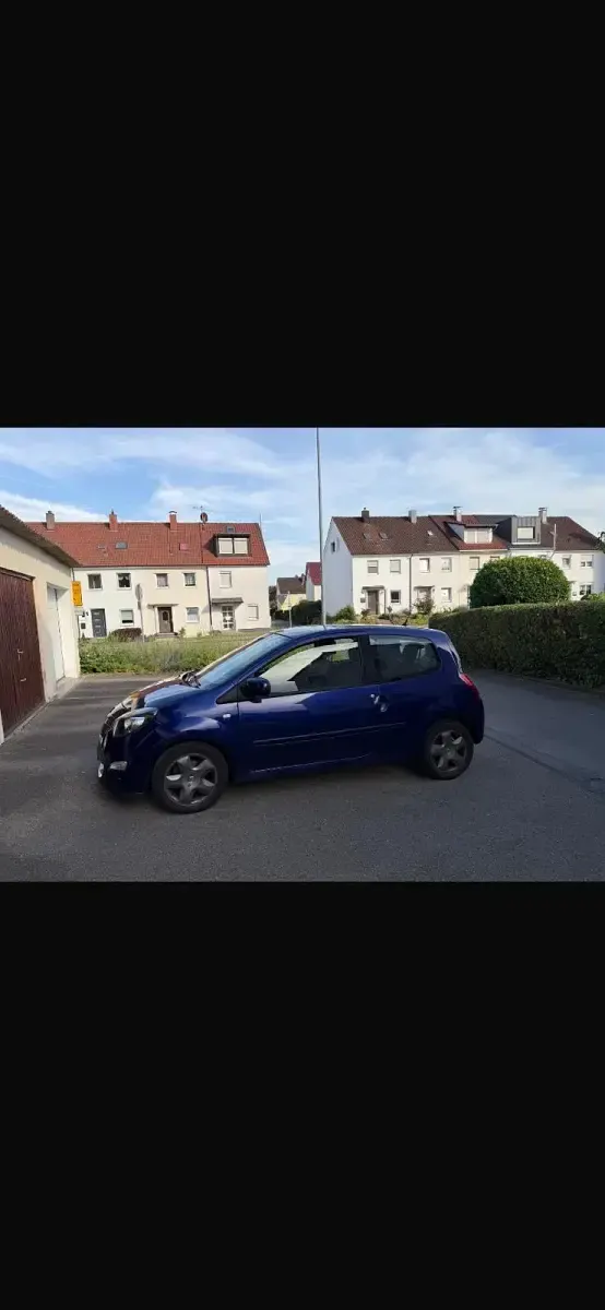 Gebraucht Renault Twingo 75 PS (55 kW) 2014 Violet Kleinwagen