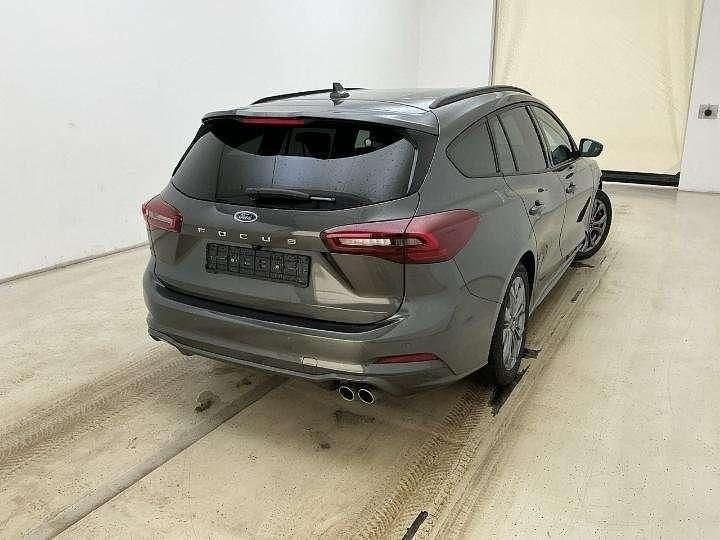 Gebraucht Ford Focus ST-Line X 155 PS (114 kW) 2024 Grau Limousine