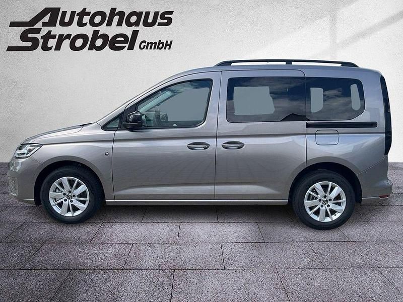 Neu VW Caddy Life 122 PS (89 kW) 2025 Mojave beige metallic Van / Kleinbus