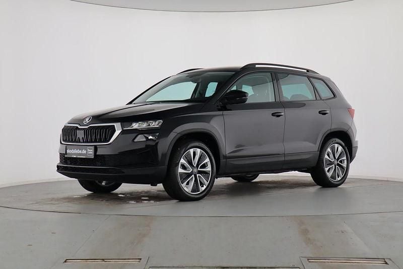 Gebraucht Skoda Karoq Selection 150 PS (110 kW) 2024 Schwarzmagic perleffekt SUV