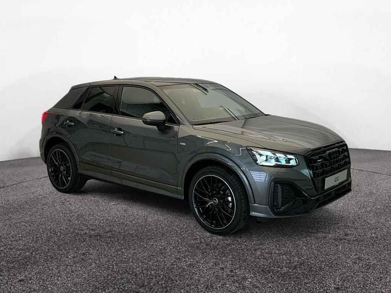 Neu Audi Q2 S-Line 190 PS (139 kW) 2025 Blau SUV