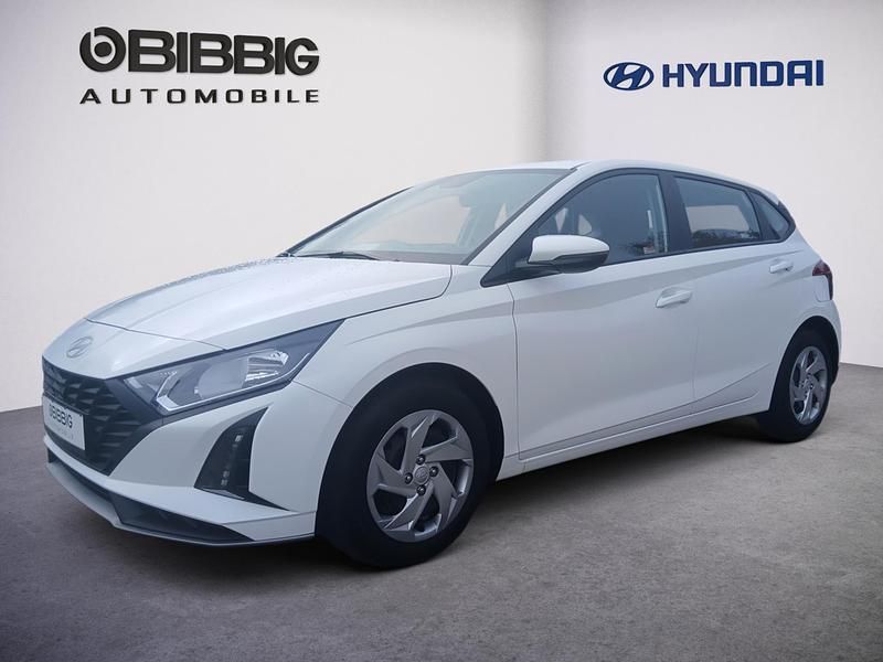 Gebraucht Hyundai i20 Select 79 PS (58 kW) 2025 Grau Limousine