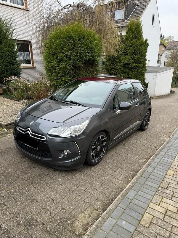 Gebraucht Citroën DS3 120 PS (88 kW) 2013 Grau Kleinwagen