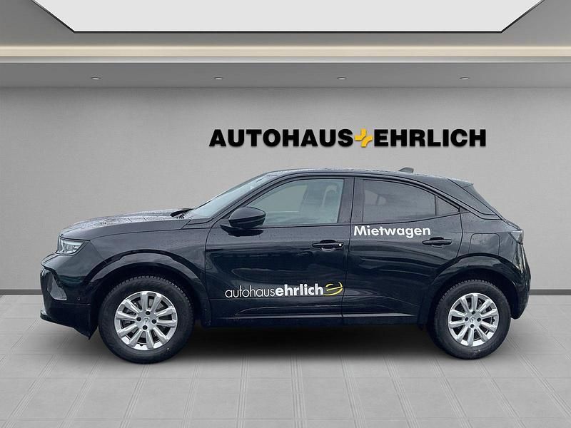 Gebraucht Opel Mokka 136 PS (100 kW) 2025 Lackierung schwarz perla nera/ SUV