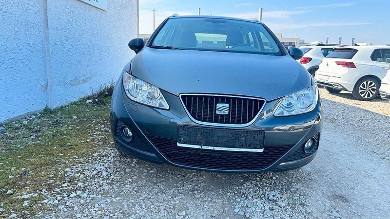 Gebraucht Seat Ibiza Style 90 PS (66 kW) 2011 Grau Limousine
